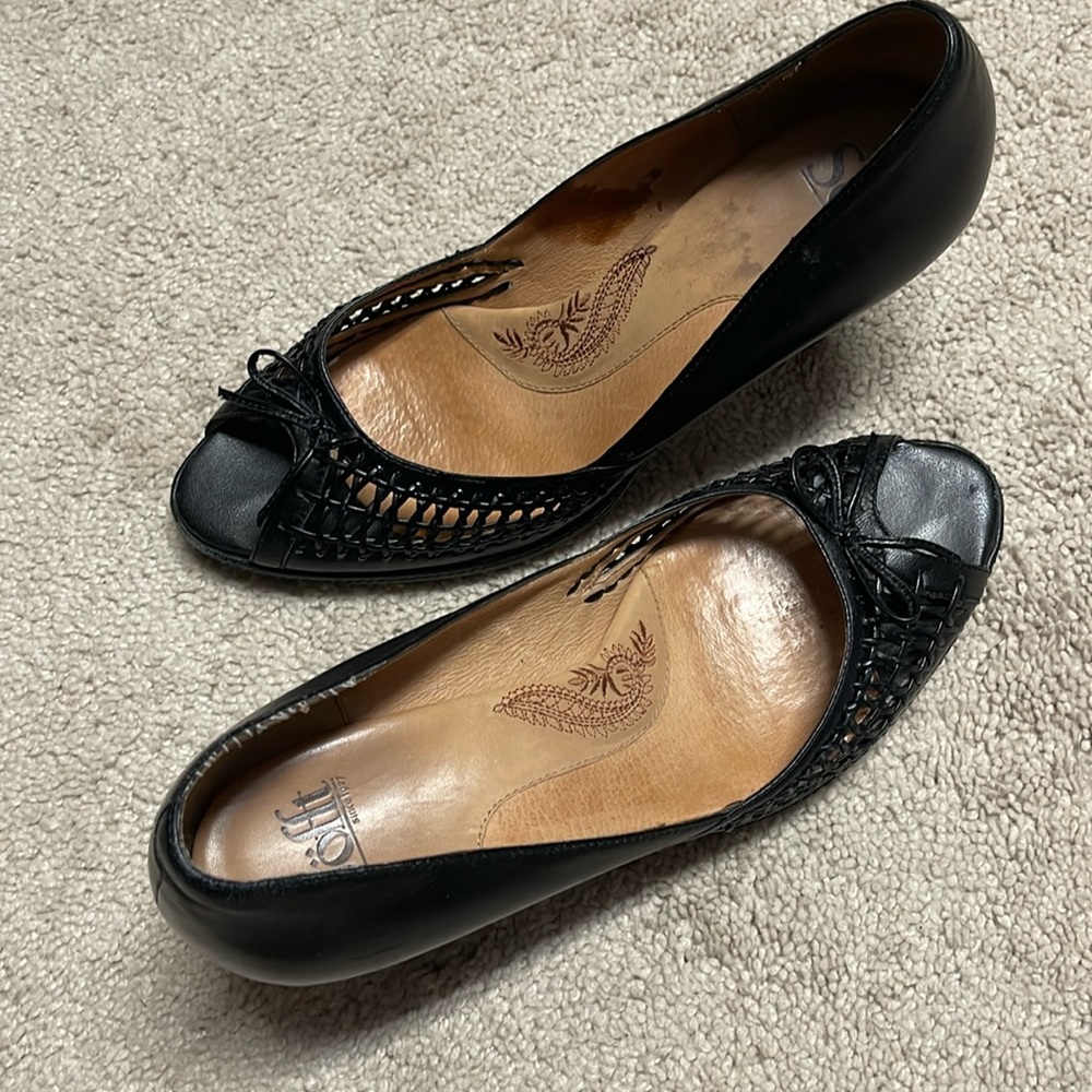 Women’s Söfft black leather high heel